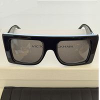 Victoria Beckham, Schwarz Designer-Sonnenbrille