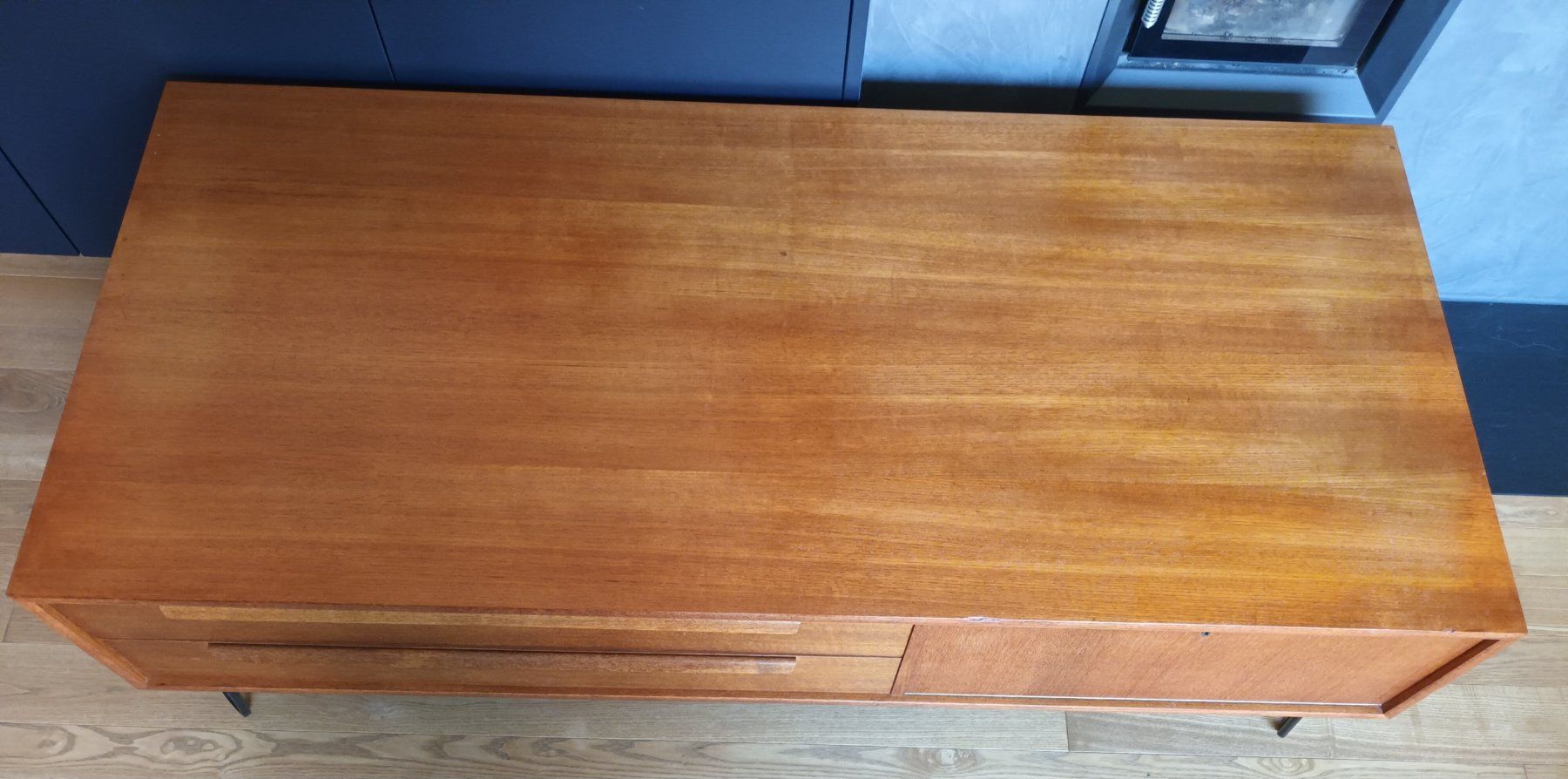 Cassettiere: Midcentury Lowboard / Sideboard Teak – Usato da Wikon venduto da Freu 2