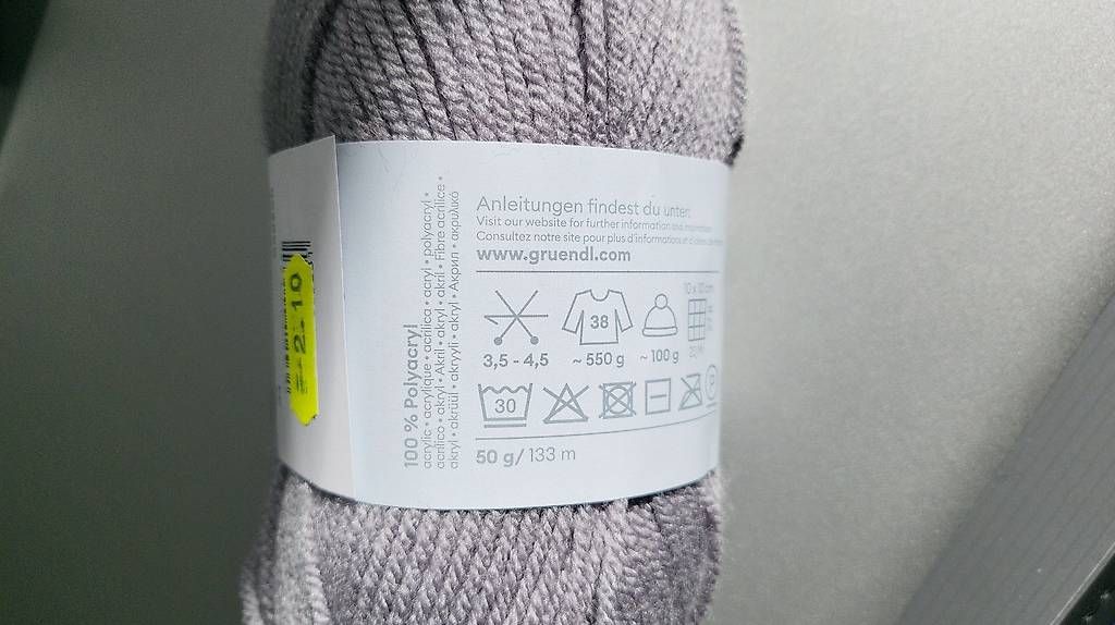 Laine: 47 Knäuel Polyacryl – Neuf avec emballage d'origine à Rüti ZH par poopey 1