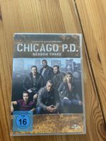 Chicago P.D. Season Three DVD Box auf deutsch