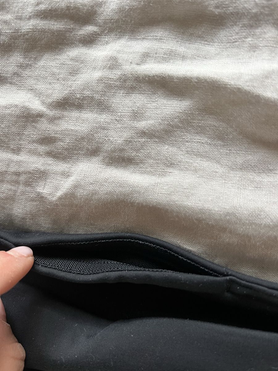 Lululemon Leggings: Lululemon Wunder Under SmoothCover Highrise Tight 64cm – Usato da Zürich venduto da caro.ha. 1