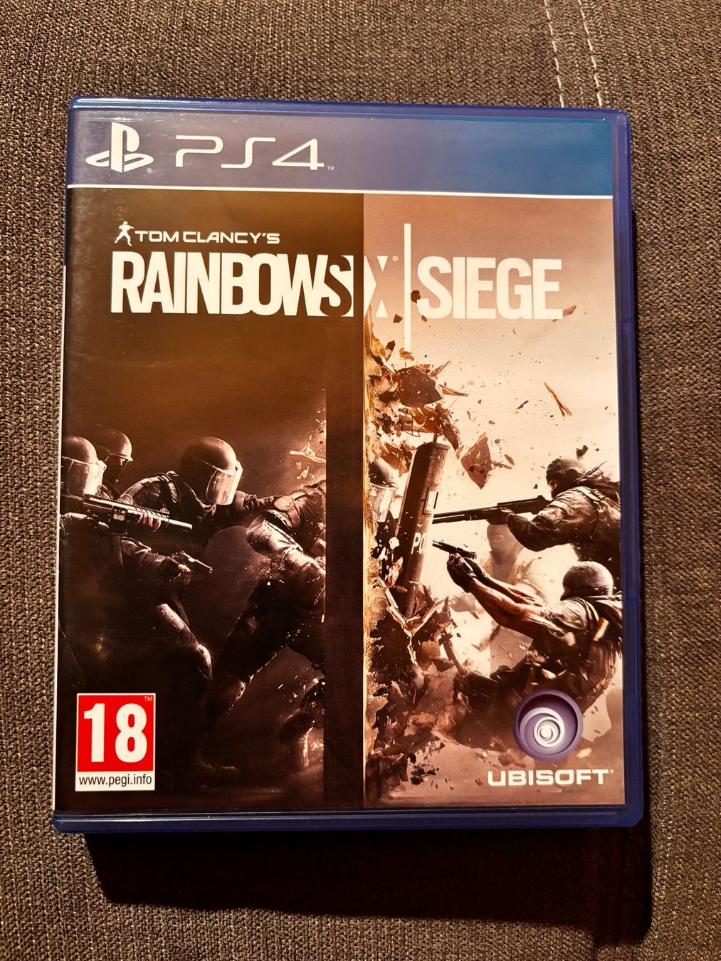 Spiele: PS4 Spiel Tom Clancys Rainbow Six Siege – Neu (gemäss Beschreibung) aus St. Niklaus VS von np8_lsg2