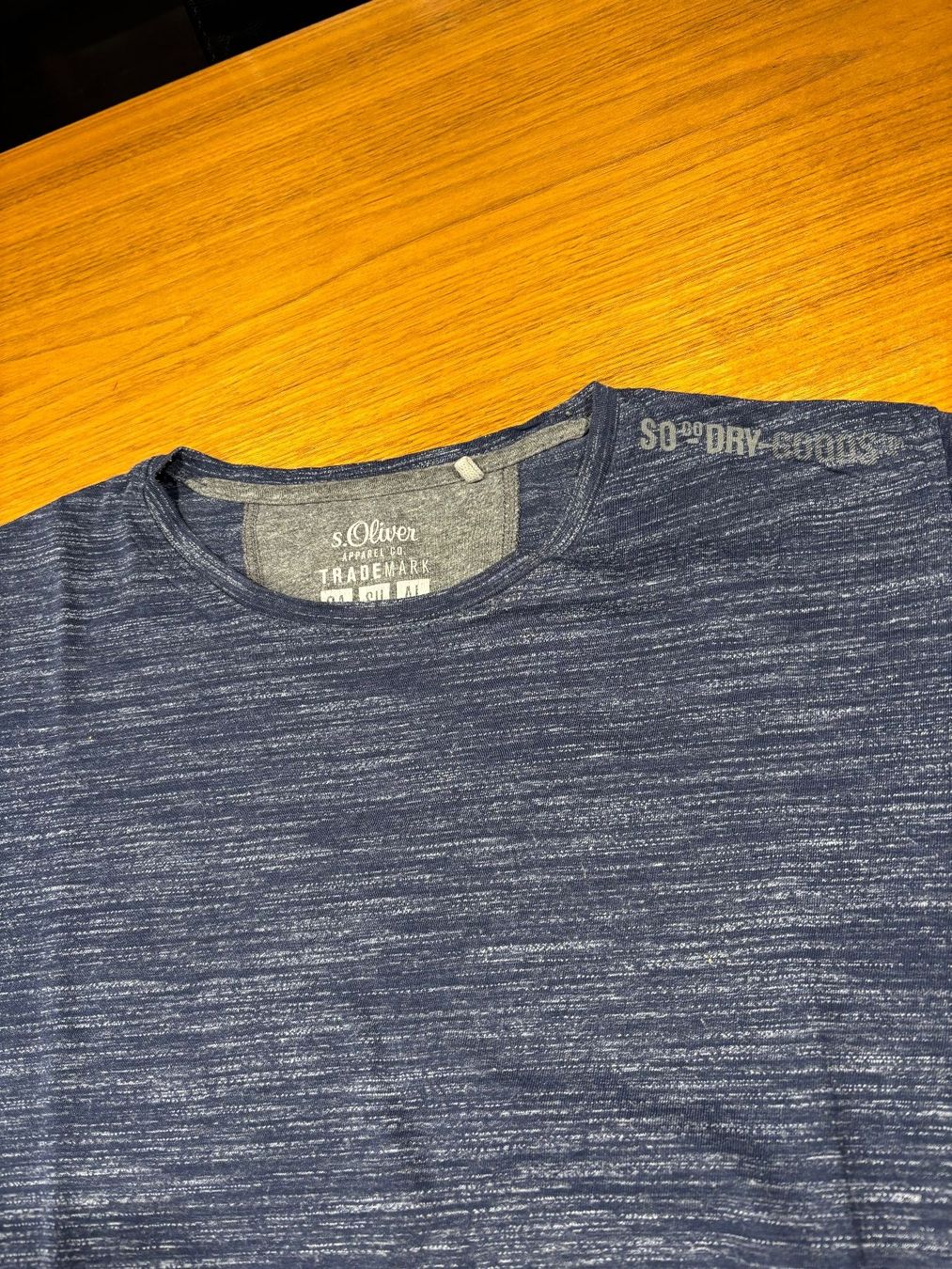 S.Oliver T-shirt: T-Shirt der Marke  S.Oliver, Grösse M – Usato da Dietwil venduto da daro02 2