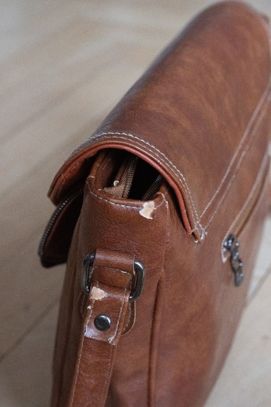 Borse da donna: Handtasche mit schönen Dekoelementen – Usato da Biel/Bienne venduto da alaska_we 8