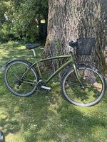 Sylisches grünes Citybike / Velo 