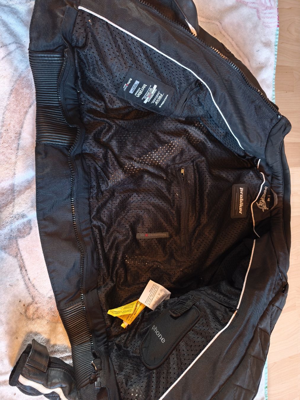 Completi & Tailleur: Motorradkombi – Usato da Subingen venduto da MZubi 4