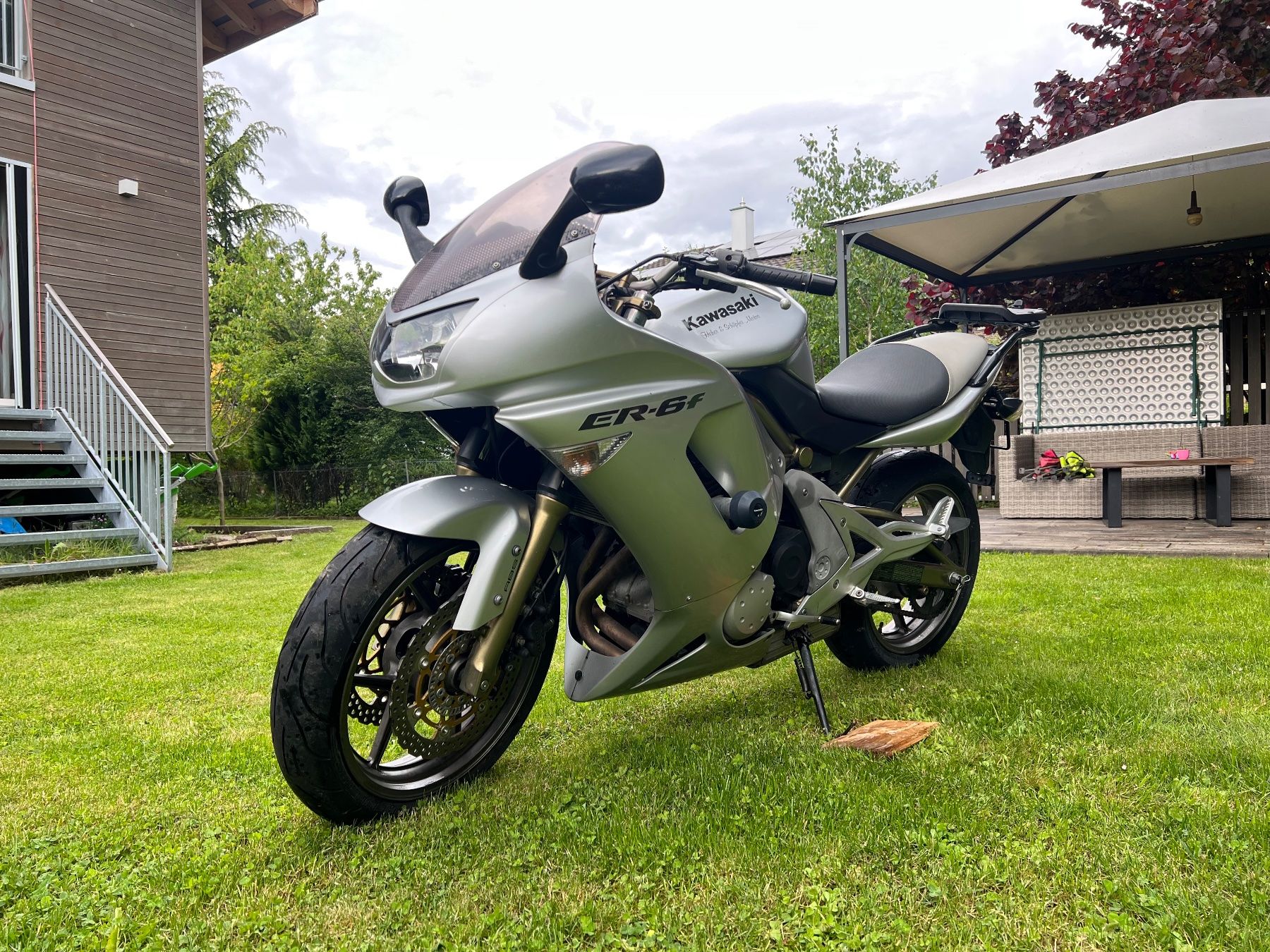 Kawasaki Strada: Kawasaki ER6F mit ABS / 53KW – Usato da Reinach AG venduto da P.Steiner 4