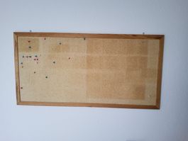 Pinwand Korkwand Holzrahmen rechteckig gebrauchter Zustand