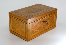 B0206 Antike Renée-Schatulle von Papa Louis XVI-Stil ~1903