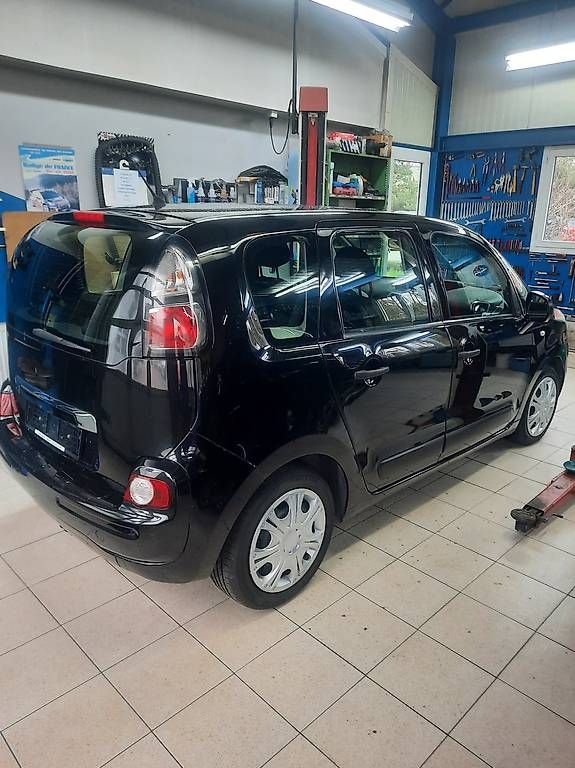 Autos: Citroen C3 Picasso 1.4 – D'occasion à Boudry par c2r2 2