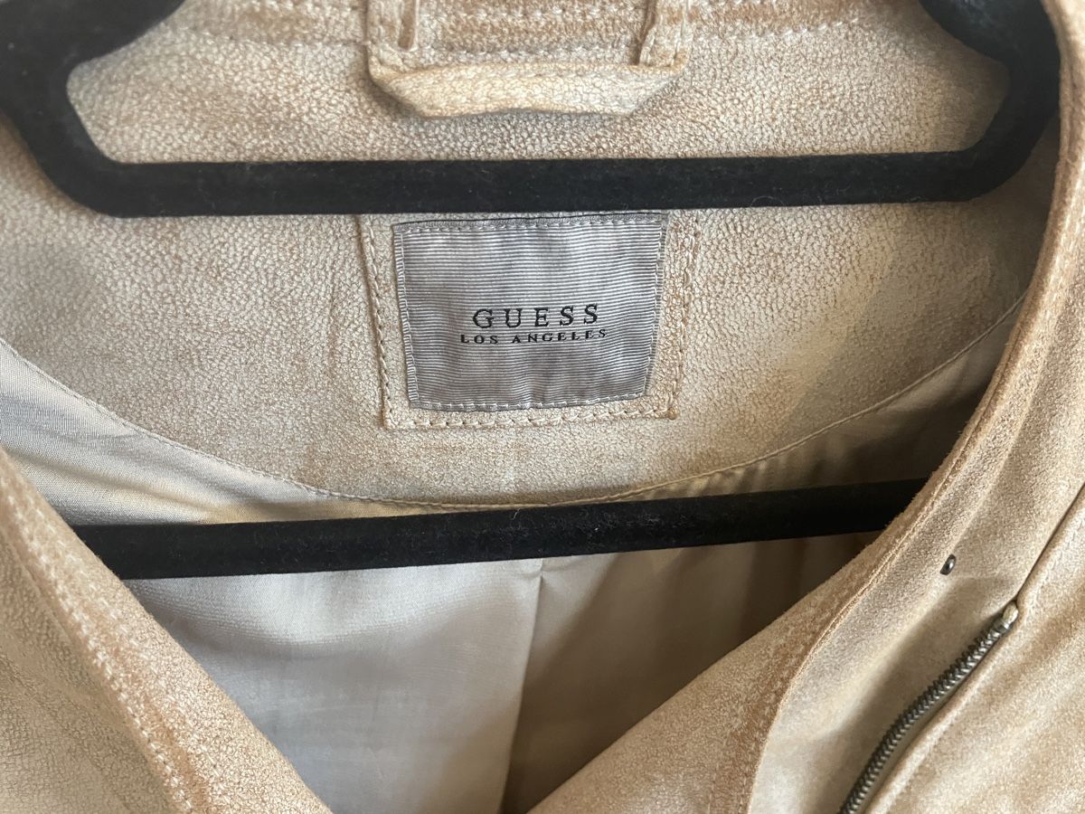 Guess Jacken: Guess Lederjacke beige Gr. M Frühling – Gebraucht aus Basel von non_vn79 2