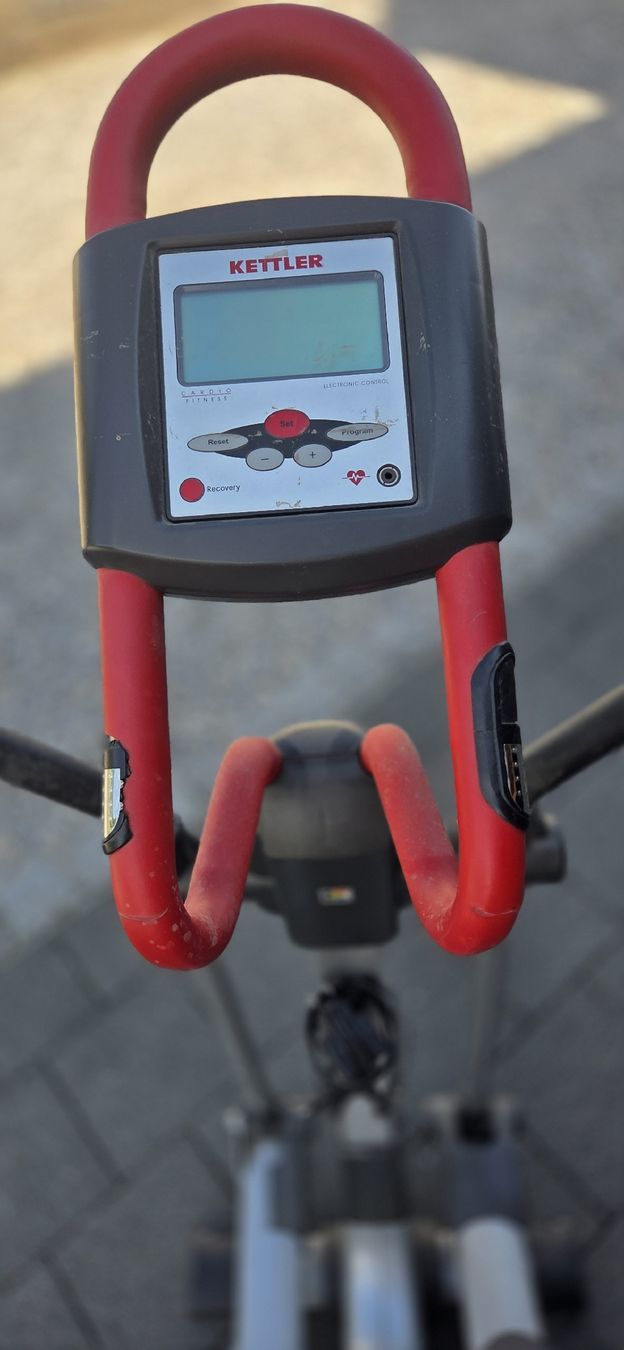 Kettler Hometrainer: Kettler Mondeo Crosstrainer – Defekt aus Oberentfelden von bami1373 2