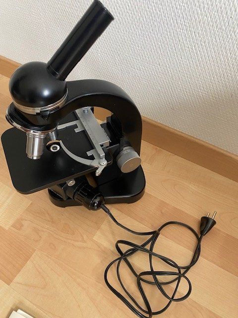 Leitz Microscopi: MIKROSKOP -SET  ERNST LEITZ WETZLAR – Usato da Chur venduto da silbermon 5