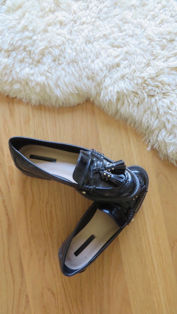 Zara Scarpe da donna: Slipper in Lackoptik – Usato da Pfäffikon ZH venduto da Purple_Jersey 1