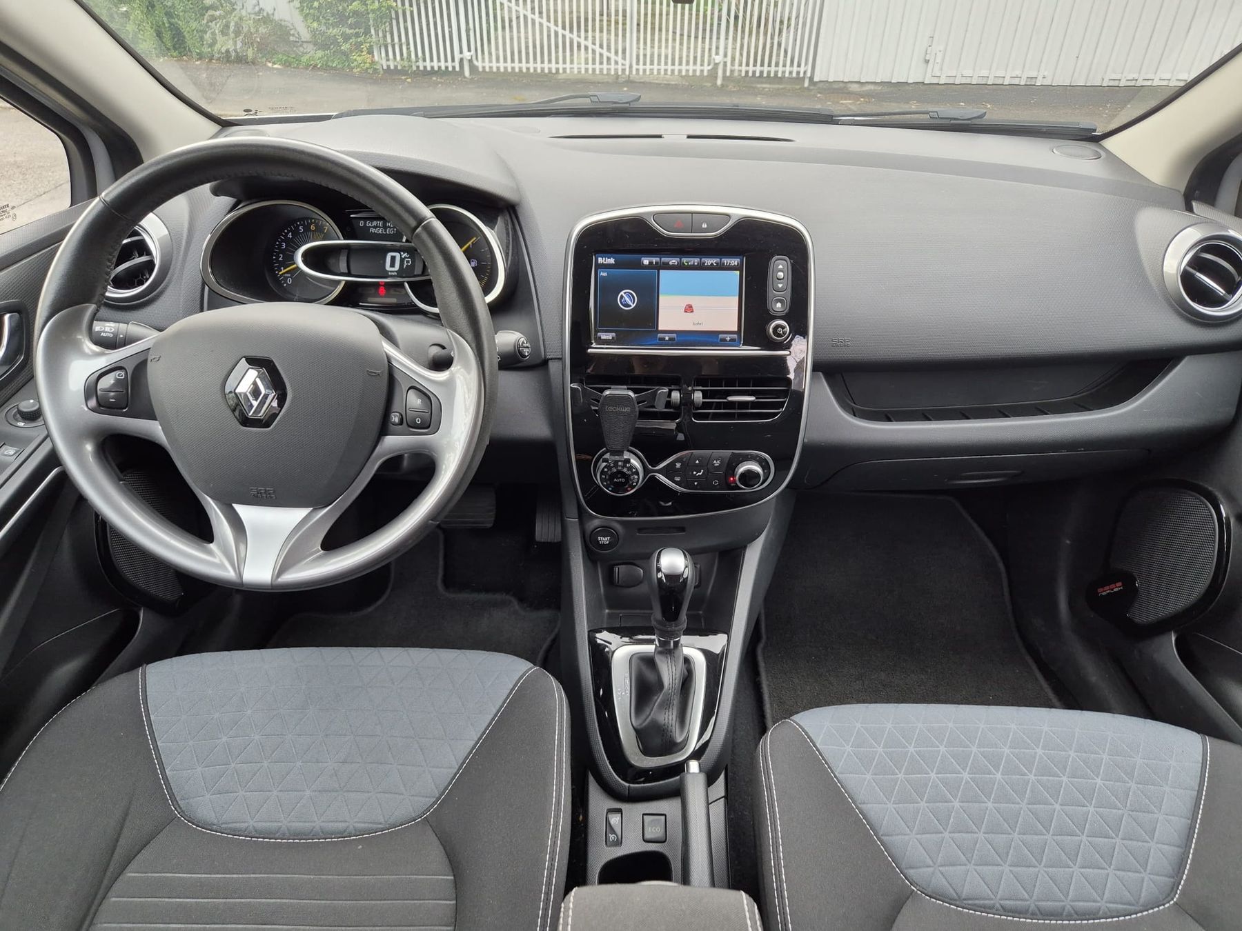 Renault Autos: Renault Clio – Gebraucht aus Greppen von amy_fank 4