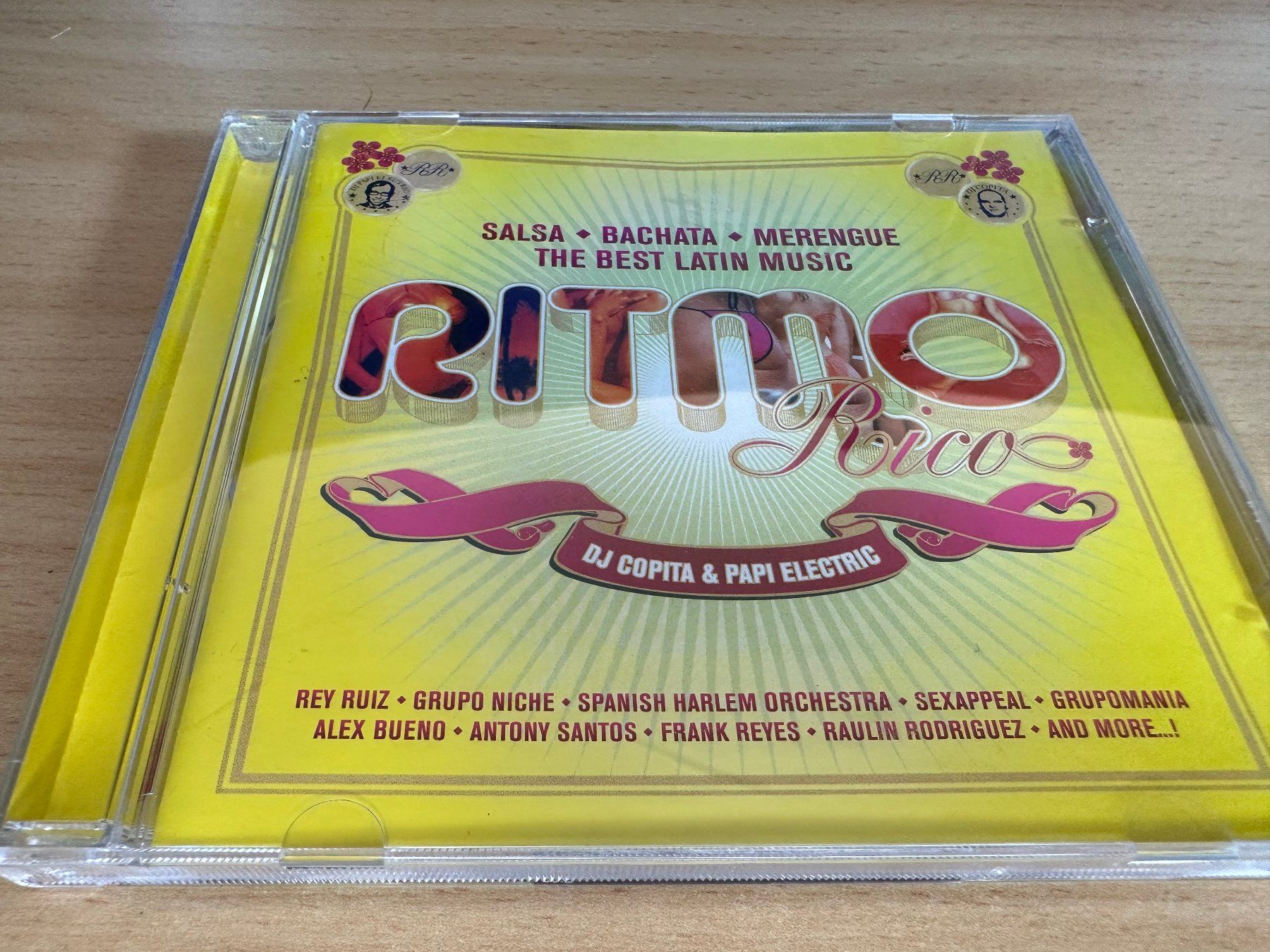 CDs: Ritmo Rico - The best Latin Music – Gebraucht aus Rikon im Tösstal von Alpenmutz