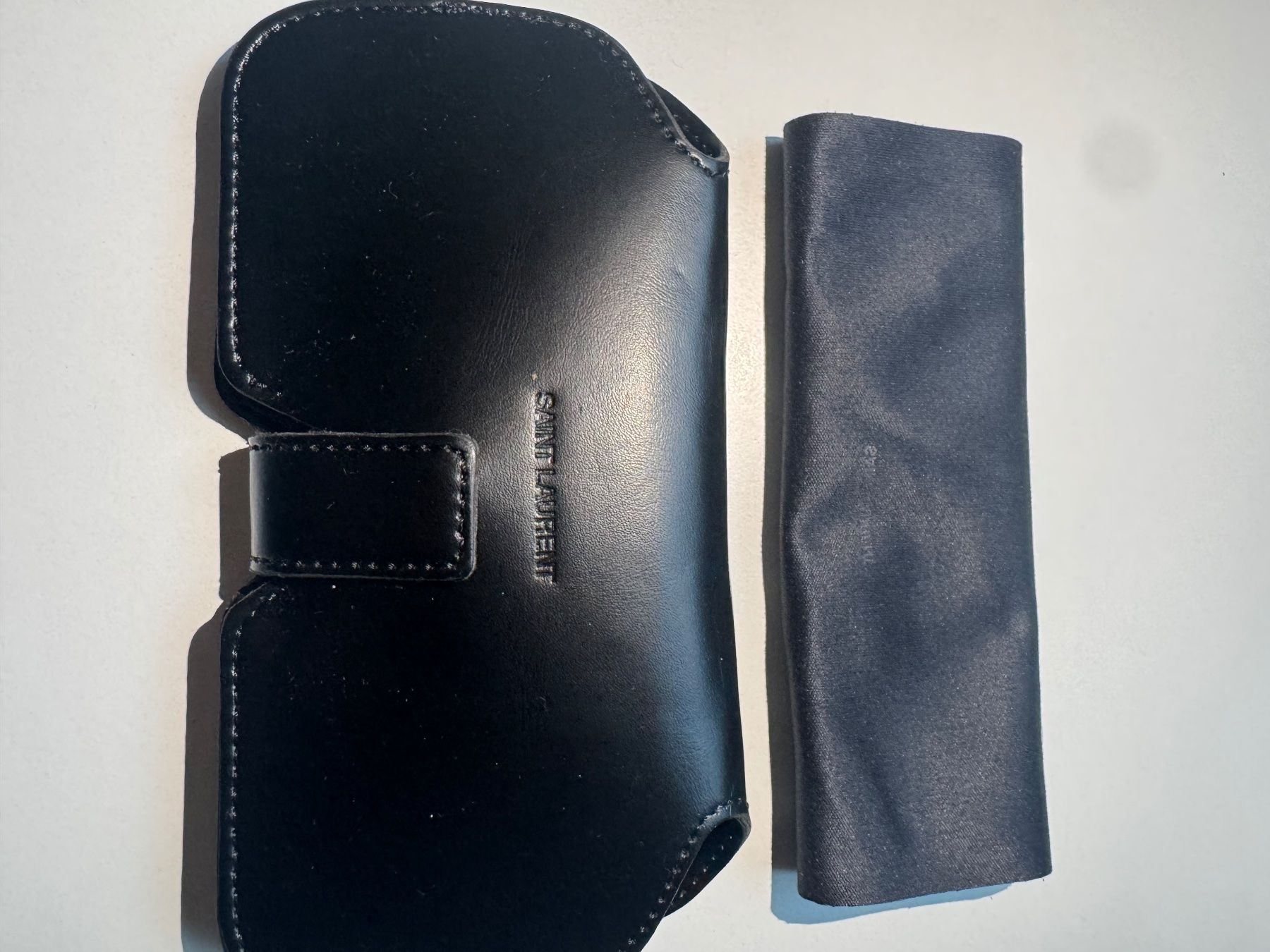 Altro in  Abbigliamento & Accessori: Saint Laurent Etui neu – Nuovo e nell'imballaggio originale da Montagnola venduto da Vol24 1
