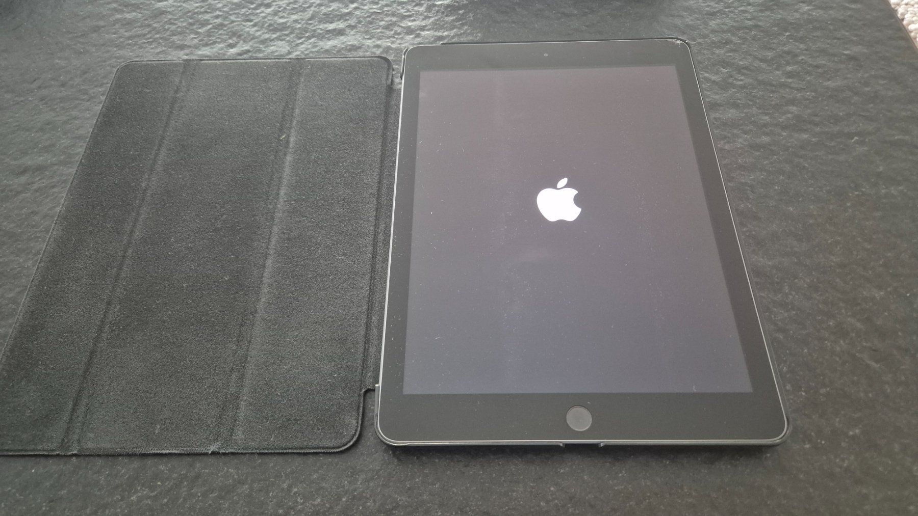 Apple Tablet PC: 5x Apple IPad 6 in gebrauchtem Zustand – Usato da Zeiningen venduto da McEddie_1297 4
