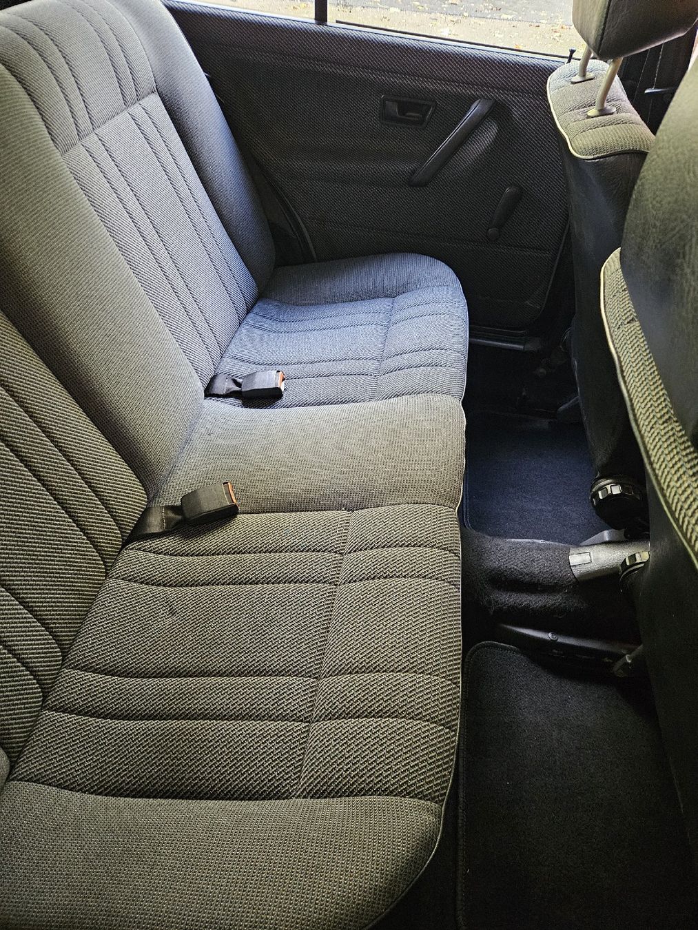 VW Autos: Golf 2 – D'occasion à Fulenbach par Andreas2005 5