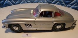 Modellauto Mercedes 300 SL Gullwing silber guter Zustand