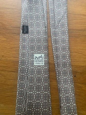 Cravate Hermès 100% soie