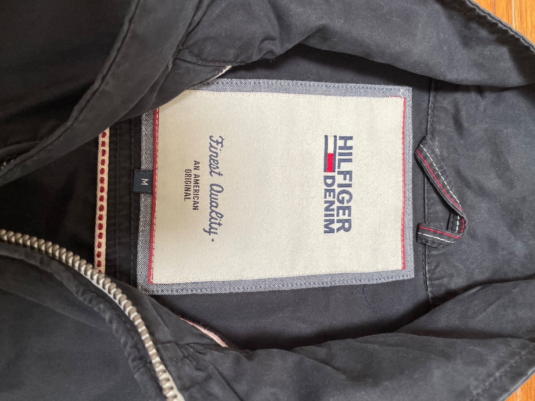 Tommy Hilfiger Jacken: Jacke Tommy Hilfiger Grösse M – Neu (gemäss Beschreibung) aus Luzern von therealslimshady 1