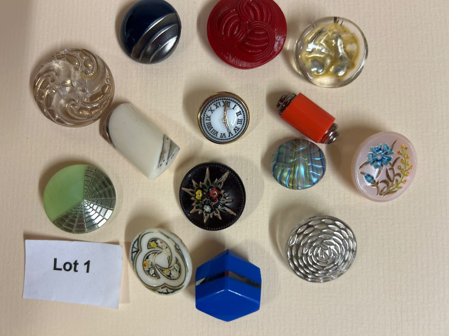 Boutons: Bunte Glasknöpfe in verschiedenen Techniken – Neuf (Voir description) à Pfeffingen par Alusru70