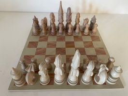 Afrikanisches Schachspiel aus Speckstein- Schach Brett Spiel