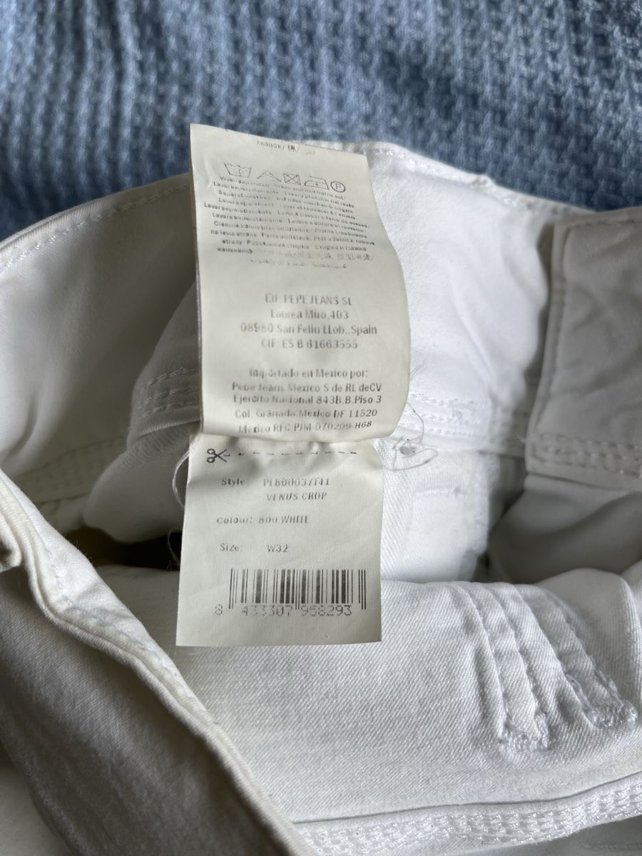 Pepe Jeans Jeans: Pepe Jeans 3/4 weiss – Usato da Giswil venduto da Mauritius9026 3