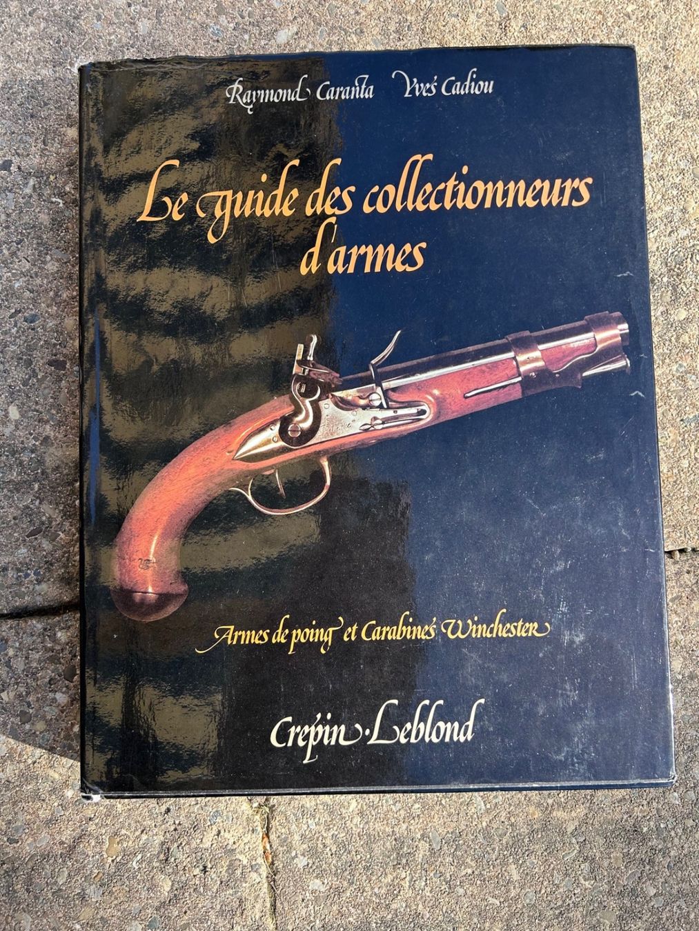 Libri: Le guide des collectionneurs d'armes 1975 – Usato da Farvagny-le-Grand venduto da OlivierFurrer