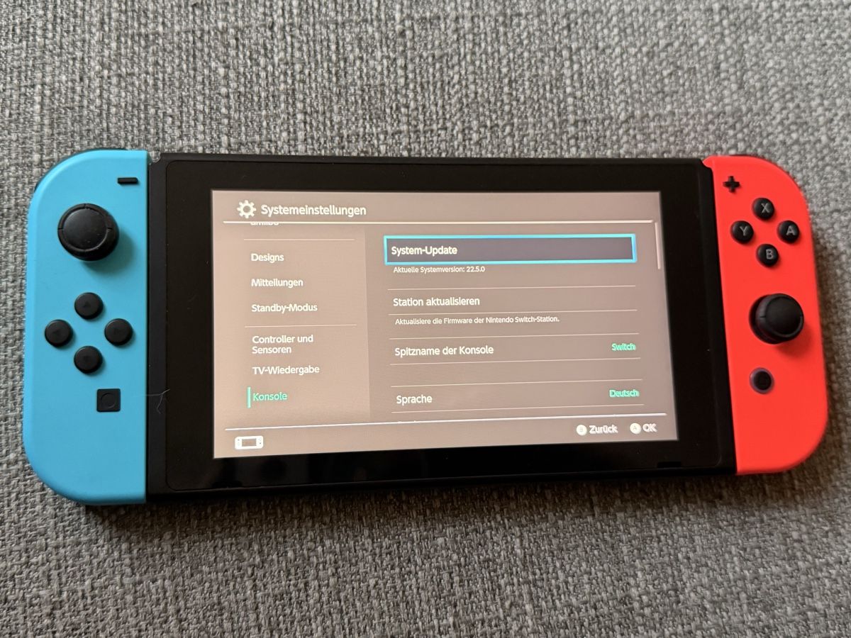 Nintendo Console: Nintendo Switch inkl. Zubehör – Usato da Luzern venduto da gvard 2