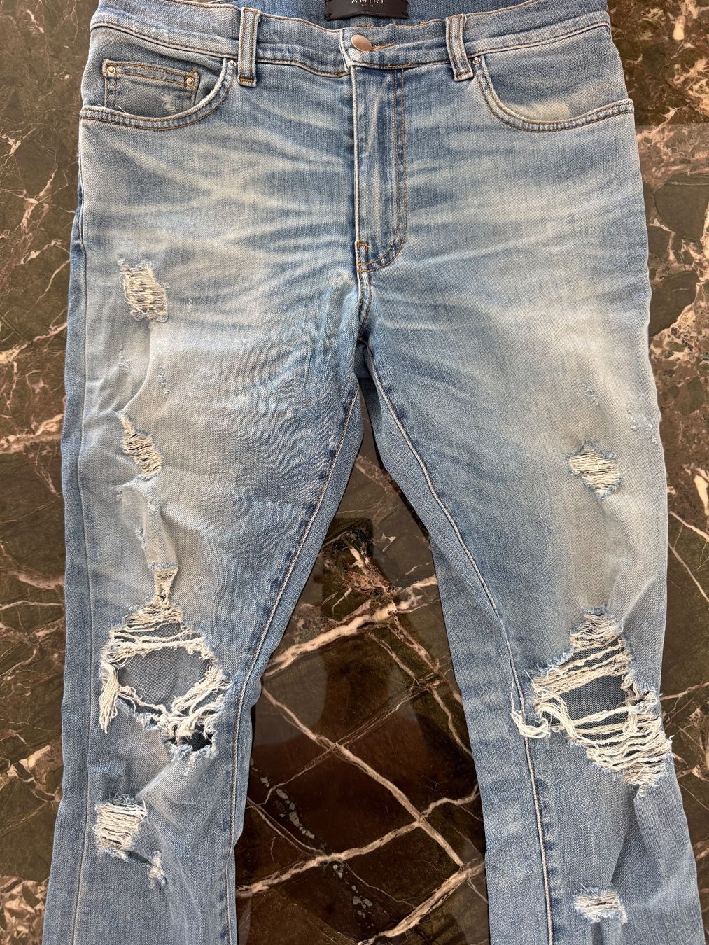 Amiri Jeans: Jeans slim Amiri – Usato da Genève venduto da kil_bxc8 1