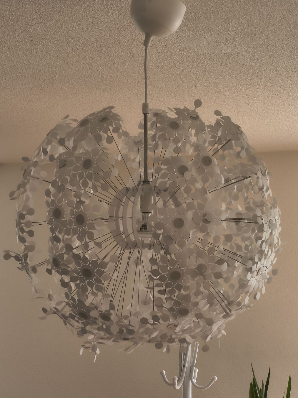 Ikea Kronleuchter & Deckenlampen: Deux plafonniers design Ikea blancs – Gebraucht aus Lausanne von ste_pv7n 1