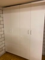Schränke und Tische gebraucht 