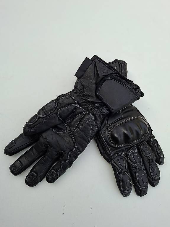 Gants & mitaines : Handschuhe Grösse XS – D'occasion à Kreuzlingen par Norina_8b8d 2