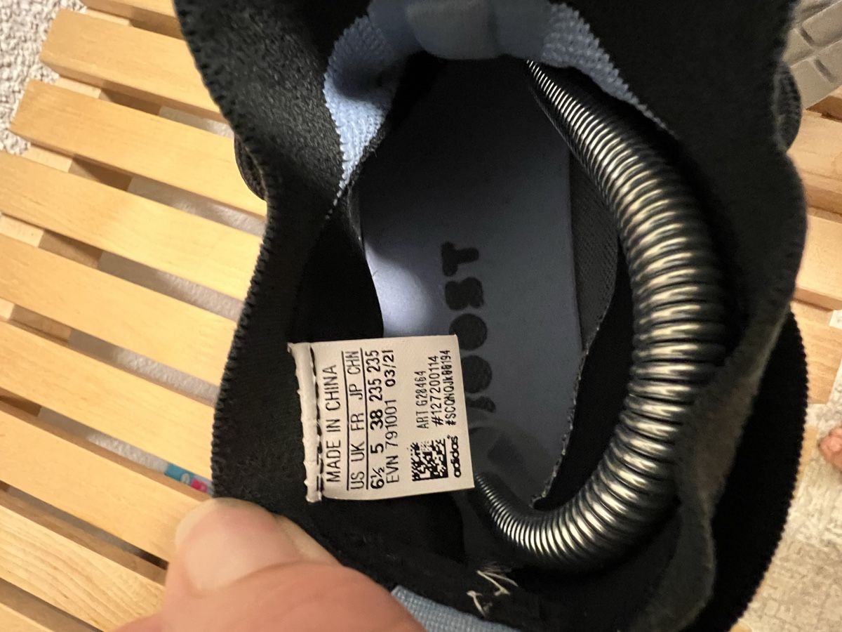 Adidas Scarpe da donna: Adidas Terrex Goretex Ultra Boost Size 38 – Nuovo (secondo la descrizione) da Neftenbach venduto da funky16 8