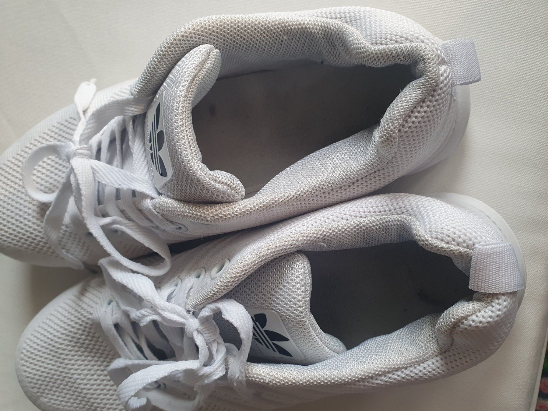 Adidas Scarpe da uomo: Chaussures Adidas blanches, pointure 39, unisex – Usato da Lausanne venduto da Af2016 3
