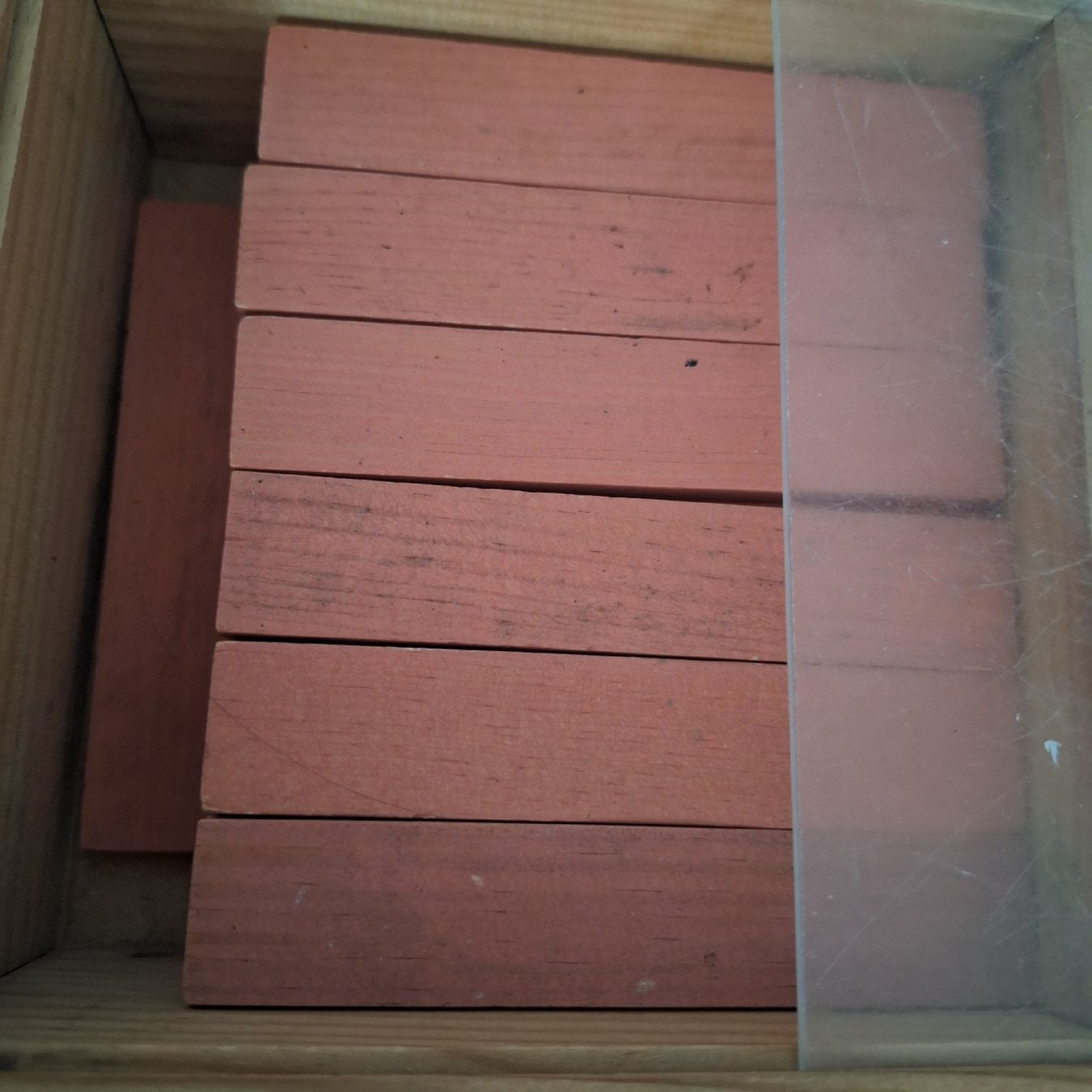 Kapla Kit di costruzioni: Kapla color rouge complet 40 et rose 36 – Usato da Genève venduto da Dorgos 2