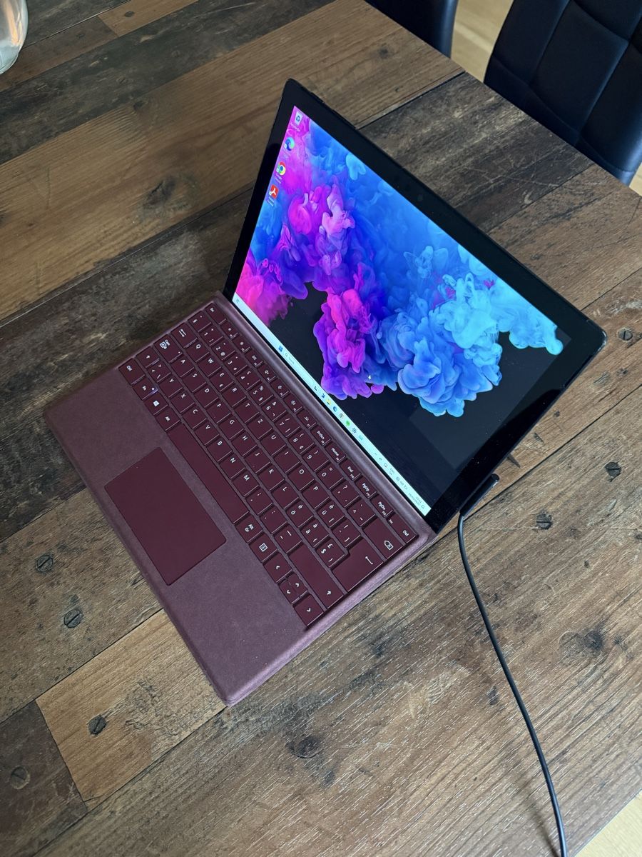 Microsoft Notebook: Microsoft Surface Pro 6 – Usato da Disentis/Mustér venduto da yvnghoudini 1