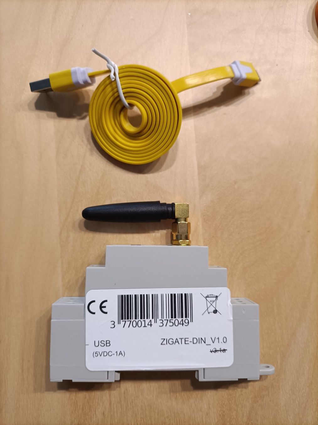 Cavi: Zigate DIN V1.0 Modul, Top Zustand, Inkl. Antenne & Kabel – Nuovo (secondo la descrizione) da Rudolfstetten venduto da Ivost