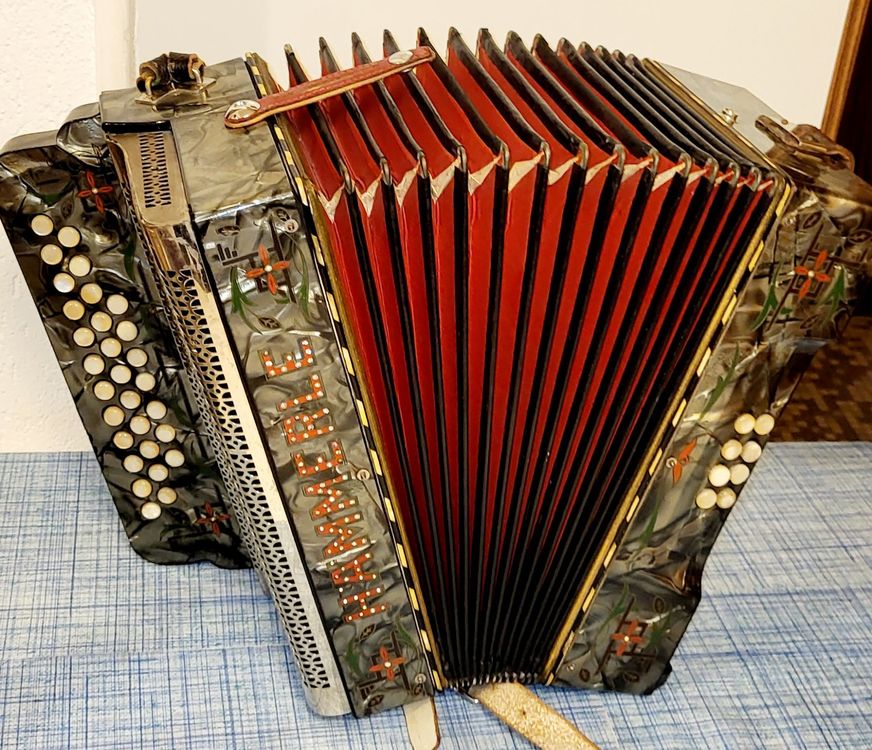 CONCERTINA HAMMERLE 4 VOIX Kaufen auf Ricardo