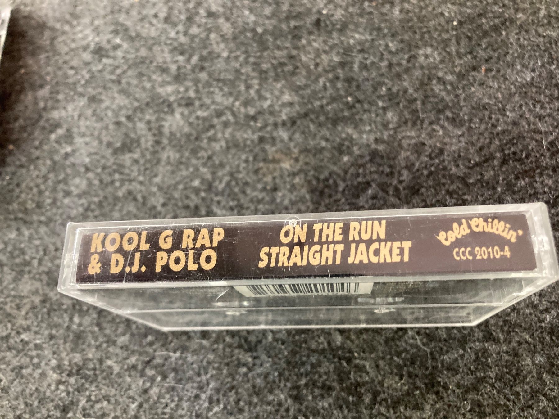 Musicassette: Kool G Rap & D.J. Polo - On The Run (MC) – Nuovo (secondo la descrizione) da Fribourg venduto da Karushi 1
