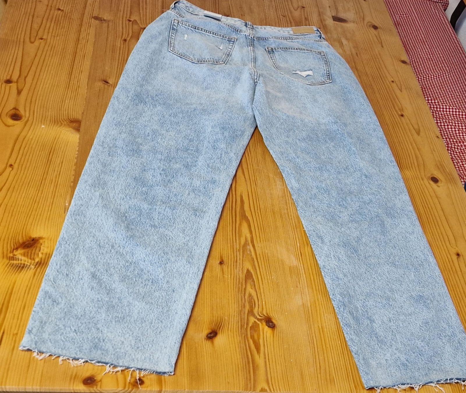C&A Jeans: Jeans C&A gr 40 – Nuovo e nell'imballaggio originale da Chur venduto da car_5clc 1