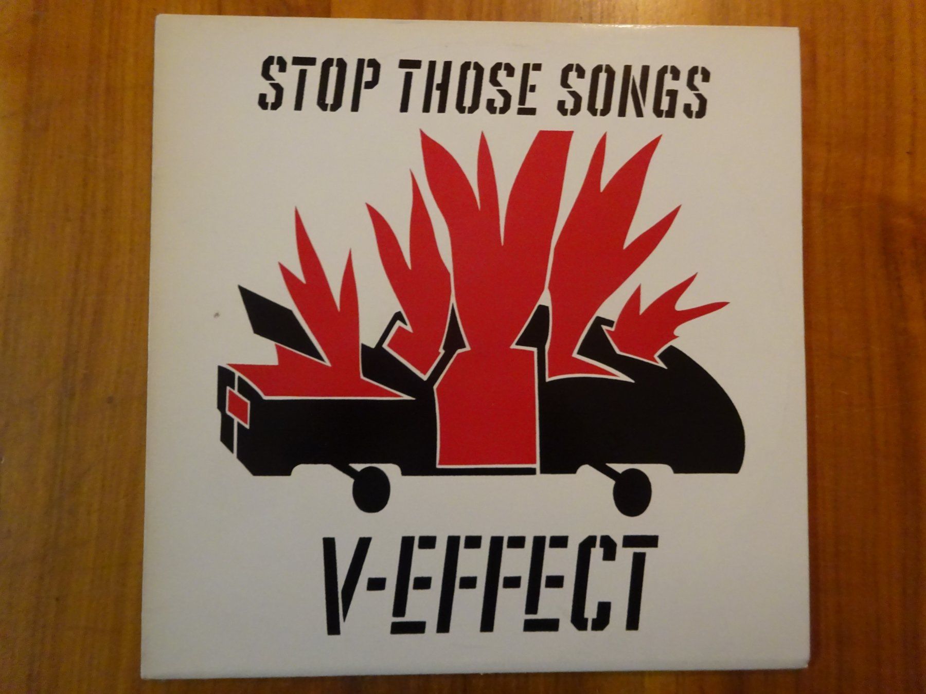 Schallplatten: V-EFFEKT ** STOP THOSE SONGS ** US POST PUNK – Gebraucht aus Luzern von xrayspex99