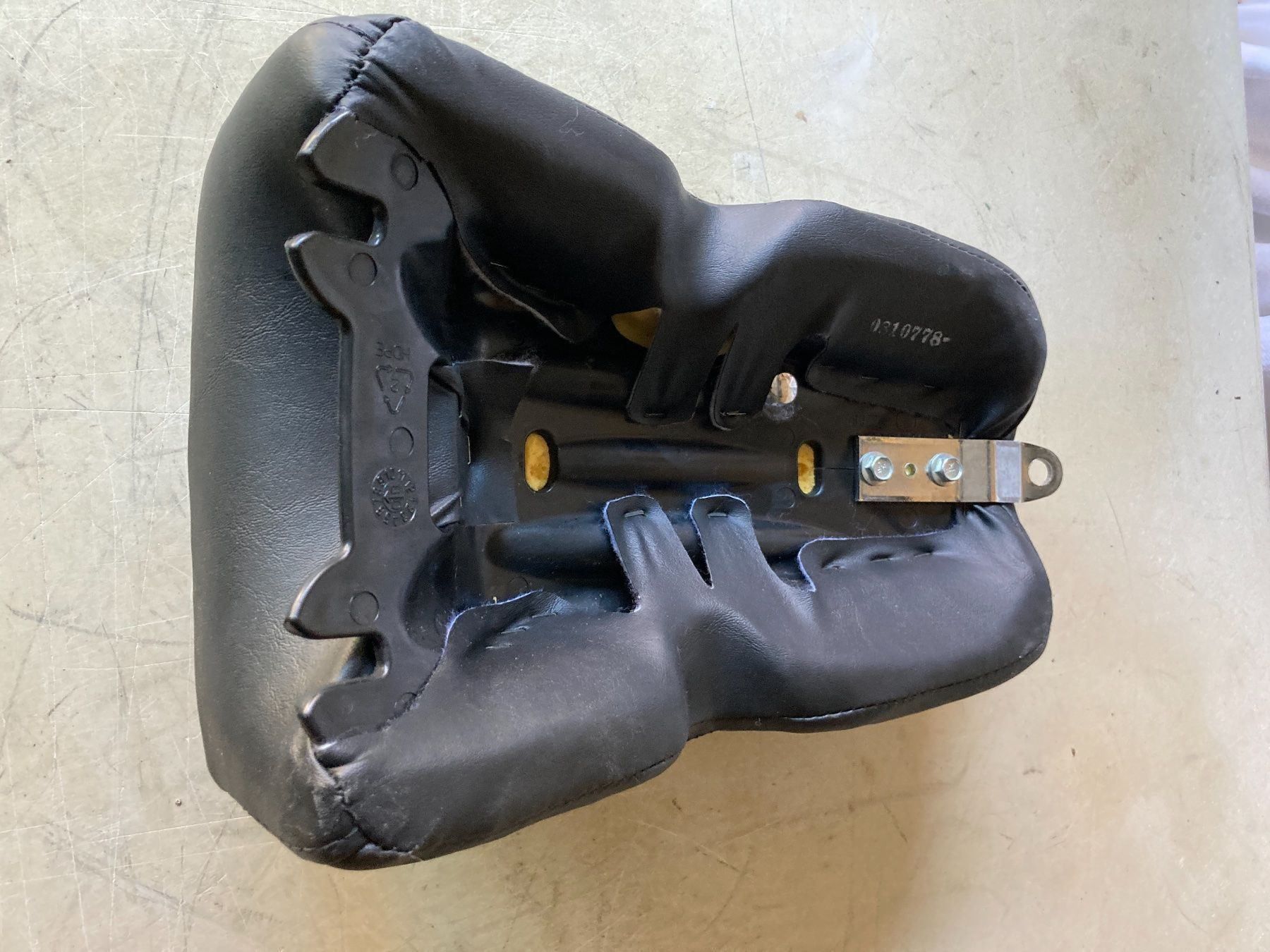 Harley-Davidson Tutti i ricambio per moto: Harley Davidson Sozius Sitz – Usato da Schötz venduto da Harley35 3
