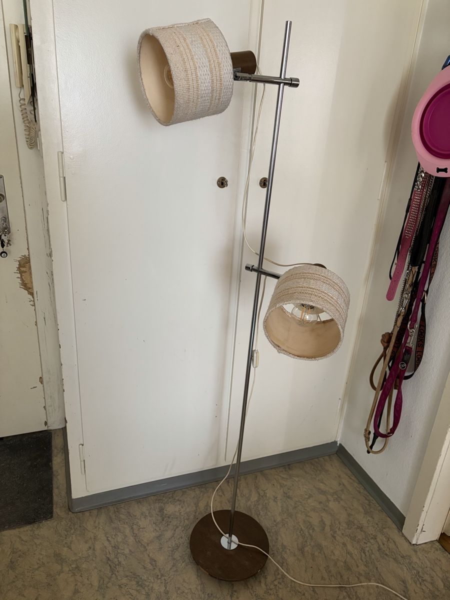 Temde Leuchten Lampes: 2er-Spot-Stehlampe von Temde – D'occasion à Biel/Bienne par alexriveros2 5