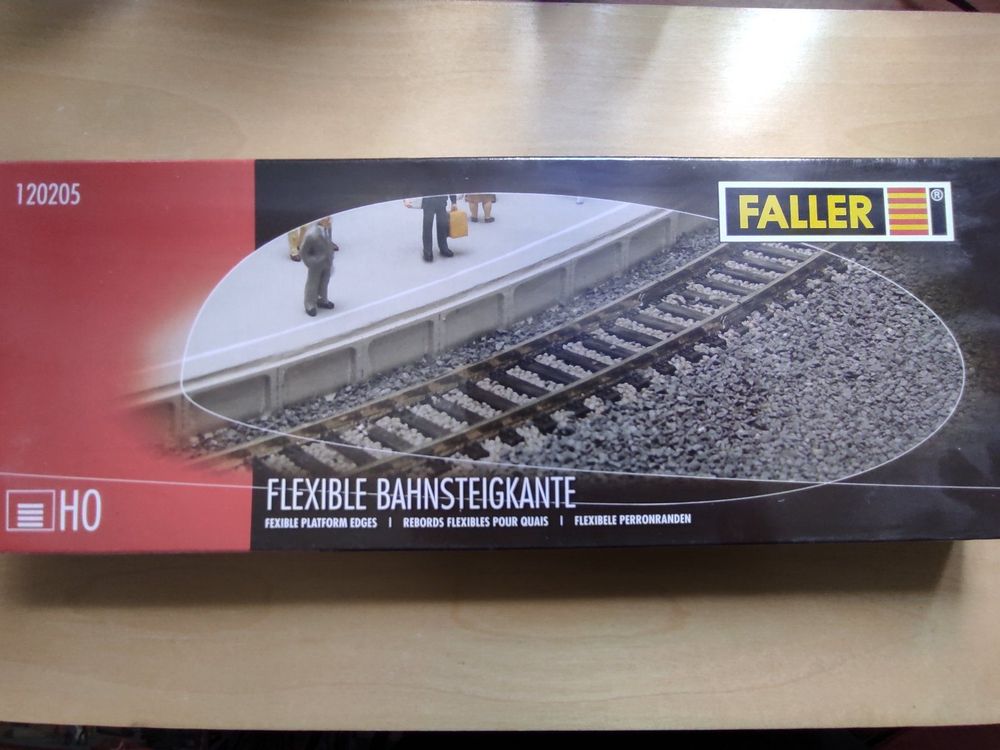 2215 - Silikonform Für 5 Verschiedene Hohe Bahnsteigkanten, Höhe Ca. 14