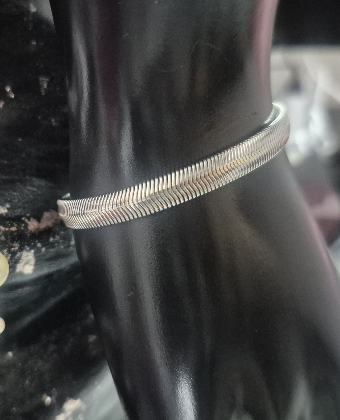 Bracciali & Braccialetti: Bracciale donna a maglia piatta in argento – Nuovo (secondo la descrizione) da Giubiasco venduto da Stefaniav 1