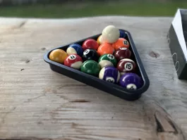 Billardkugeln Set mit Triangel gebraucht
