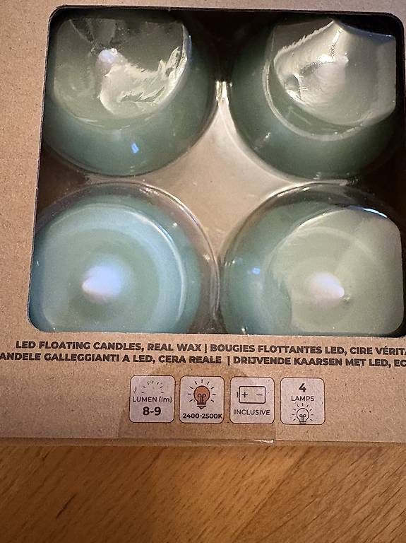 Candele: Schwimmkerzen Led – Usato da Winterthur venduto da ana_ds2c 1